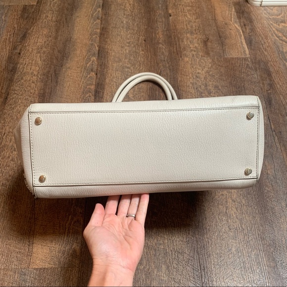 Kate Spade bag - large carryall in cream! - Picture 5 of 8